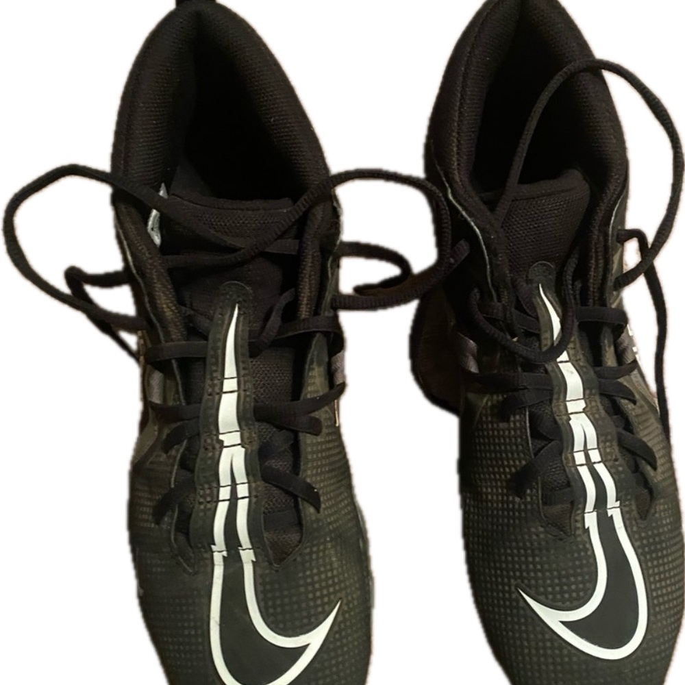 Nike 
Men's Football Cleats